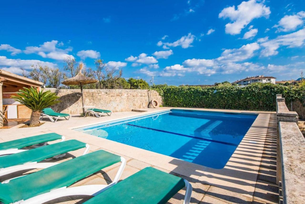S'hort Villa *